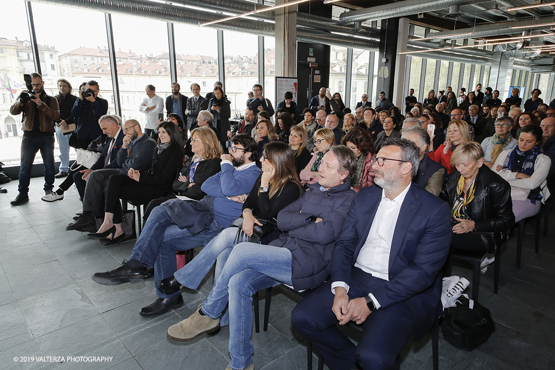 _X9B7454 copia.jpg - 13/04/2019. Torino. Apertura , nell'ex Palazzo Fuksas, del Mercato Centrale nel quartiere di Porta Palazzo, da un'idea di Umberto Montano imprenditore della ristorazione. Nella foto un momento della cerimonia di apertura con la presentazione del progetto a cura di Umberto Montano presidente del Mercato Centrale.